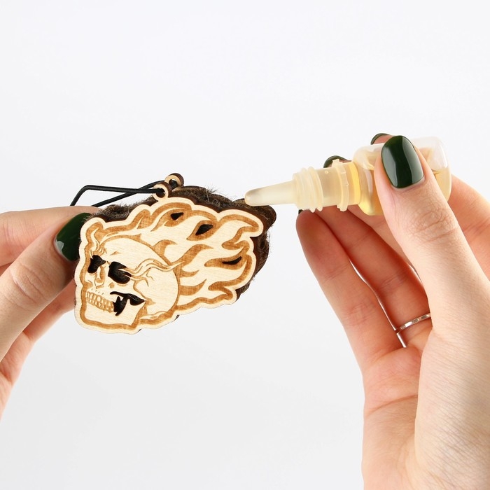 Набор &laquo;Отвлекись от суеты&raquo;, подвеска деревянная с пропиткой и ароматизатор, 10 мл