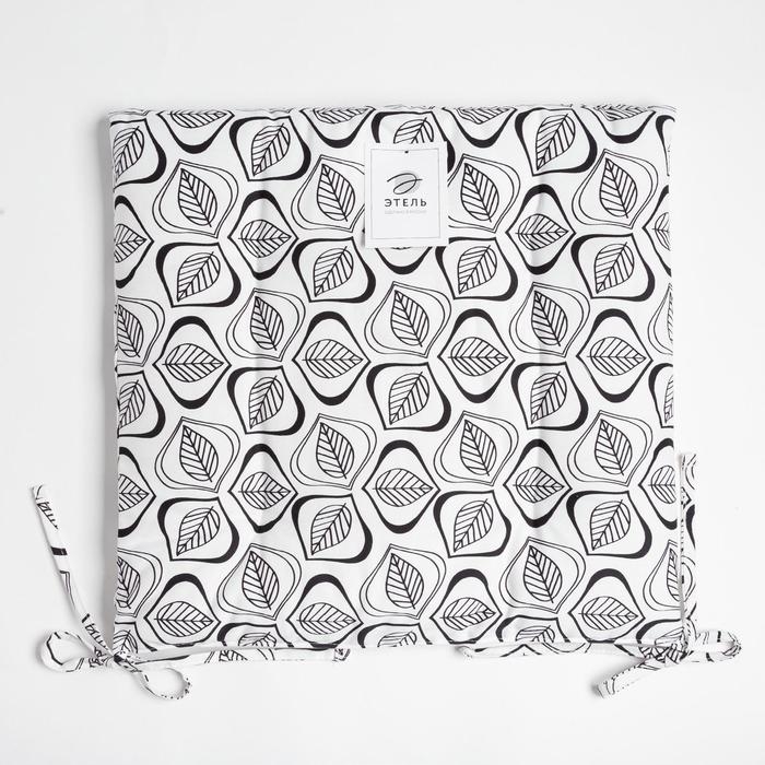 Сидушка на стул Этель Leaves 42х42см, 100% хлопок, 190 г/м2 Сидушка на стул Этель Leaves 42х42см, 100% хлопок, 190 г/м2
