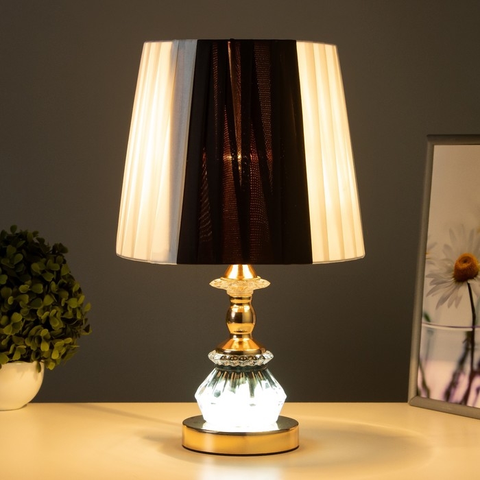 Настольная лампа с подсветкой "Арвен" Е27 40Вт золото 24,5х24,5х44 см