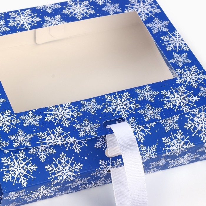 Коробка новогодняя складная &laquo;Снежинки&raquo; 20 х18 х 5 см, Новый год