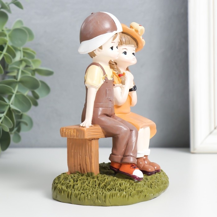 Сувенир полистоун Сувенир полистоун "Мальчик и девочка на скамейке" МИКС 7х10,3х14,5 см