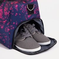 Сумка спортивная на молнии, наружный карман, средний размер, цвет сиреневый Сумка спортивная на молнии, наружный карман, средний размер, цвет сиреневый