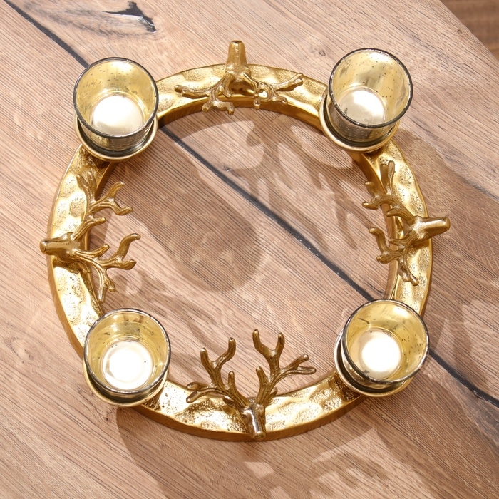 Подсвечник на 4 свечи Подсвечник на 4 свечи "Рожки" алюминий 30х30х10 см