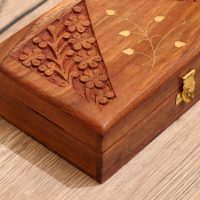 Шкатулка "Листики" дерево 20х13х6 см Шкатулка "Листики" дерево 20х13х6 см