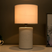 Настольная лампа 16588/1 E14 40Вт белый 22,5х22,5х36 см RISALUX