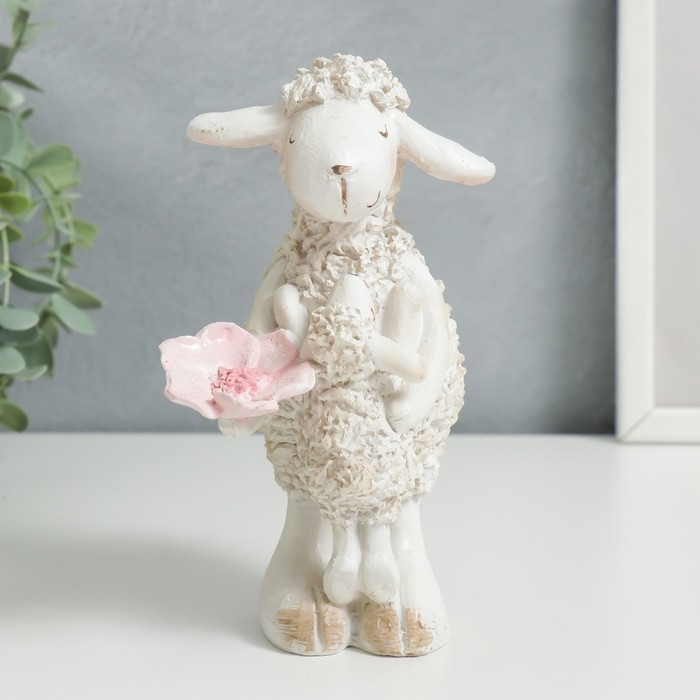 Сувенир полистоун Сувенир полистоун "Барашек с малышом и цветком" 17х11,5х9 см
