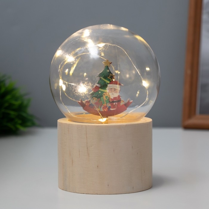 Ночник «Шар-дед мороз у елки» LED 3хAG10 шар 8см 6,5х6,5х11,5см Ночник «Шар-дед мороз у елки» LED 3хAG10 шар 8см 6,5х6,5х11,5см