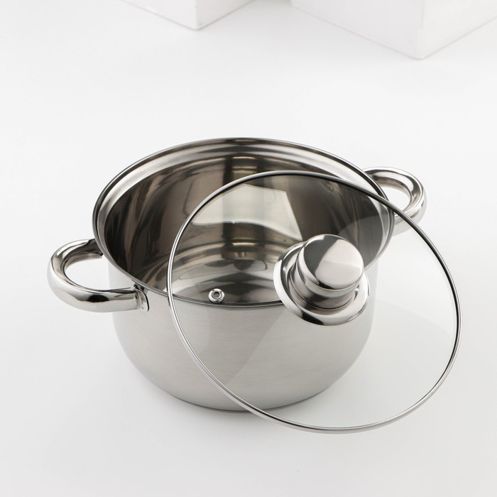 Набор посуды из нержавеющей стали Доляна &laquo;Классика&raquo;, 8 предметов: ковш 1,5 л, 2 кастрюли 2/3 л, сковорода d=24 см, крышки, стенки 0,3 мм, дно 5 мм