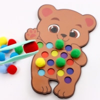 Сортер деревянный «Мишка» с помпонами и пинцетом, 15 х 21 см Сортер деревянный «Мишка» с помпонами и пинцетом, 15 х 21 см