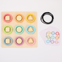 Развивающая игра &laquo;Весёлый шнурок&raquo; 22,5 &times; 22,5 &times; 1 см