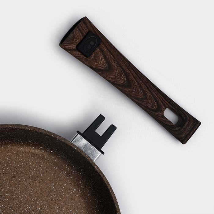 Сковорода Доляна «Брауни», d=24 см, съёмная ручка, стеклянная крышка, антипригарное покрытие, индукция Сковорода Доляна «Брауни», d=24 см, съёмная ручка, стеклянная крышка, антипригарное покрытие, индукция