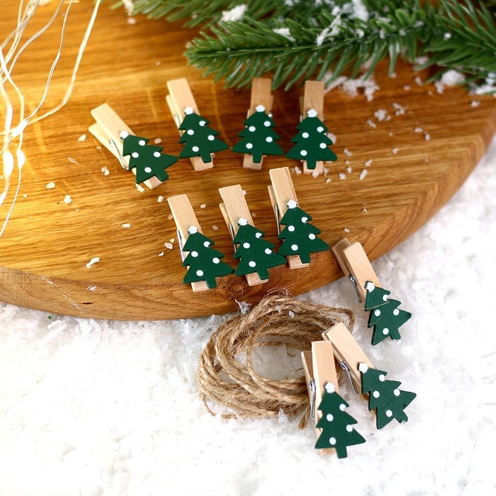 Новый год! Прищепки декоративные с верёвкой для подвеса «Ёлочки зелёные» набор 10 шт., 1,5 × 12 × 14 см Новый год! Прищепки декоративные с верёвкой для подвеса «Ёлочки зелёные» набор 10 шт., 1,5 × 12 × 14 см