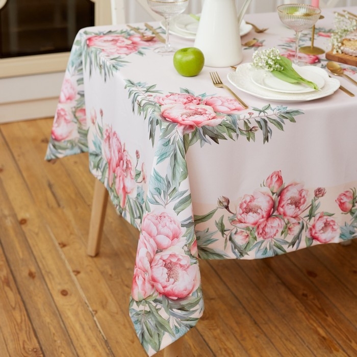 Скатерть Доляна Рeonies flowers 145*215 +/- 3 см, 100% п/э