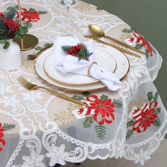 Скатерть Этель &laquo;Новогодняя&raquo; с вышивкой, 120 х 150 &plusmn;5 см, п/э
