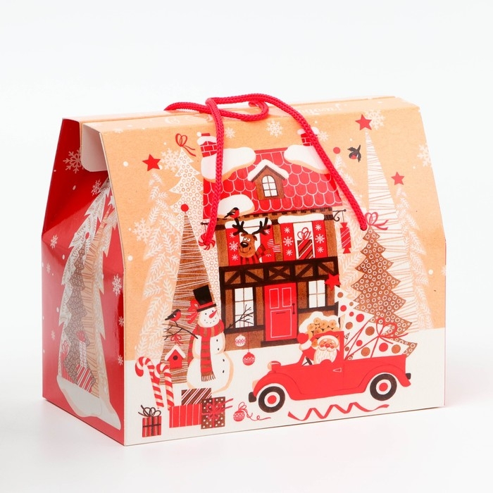 Новый год. Подарочная коробка Новогодняя Коробка-Кейс с веревочными ручками Новый год. Подарочная коробка Новогодняя Коробка-Кейс с веревочными ручками "Елочки" 20,5 х 12 х 17 см.
