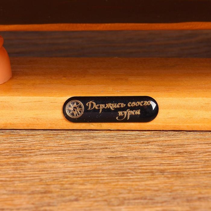 Корабль сувенирный средний &laquo;Ахиллес&raquo;, паруса красные, 39х44х7 см