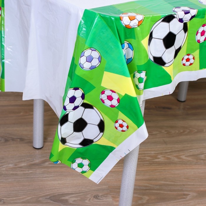 Скатерть &laquo;Футбол&raquo;, 108 &times; 180 см