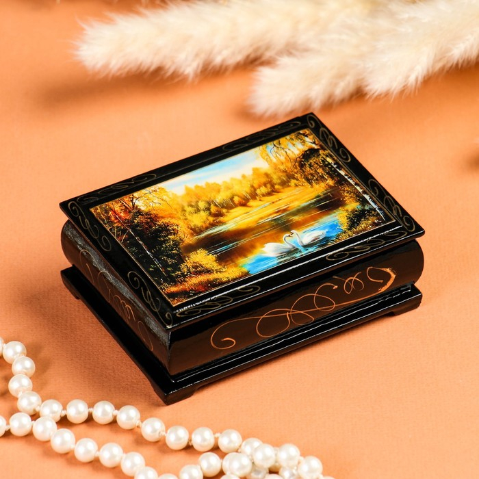 Шкатулка &laquo;Лебеди&raquo;, 7,5&times;10 см, лаковая миниатюра