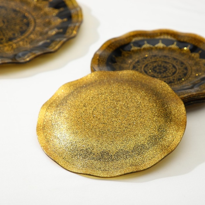 Набор столовый &laquo;Мехенди&raquo;, 7 предметов: d=30 см - 1 шт, d=18 см - 6 шт, цвет золотой, черный