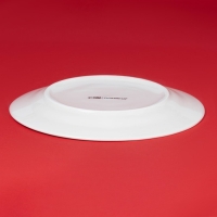 Тарелка новогодняя Доляна «Московский мишка», d=20,5 см, фарфор, цвет белый Тарелка новогодняя Доляна «Московский мишка», d=20,5 см, фарфор, цвет белый