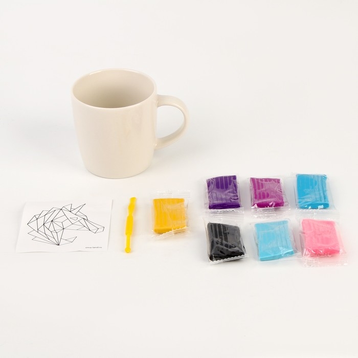 Набор для декора кружки полимерной глиной. Лепка на кружке &laquo;Полигональный единорог&raquo;