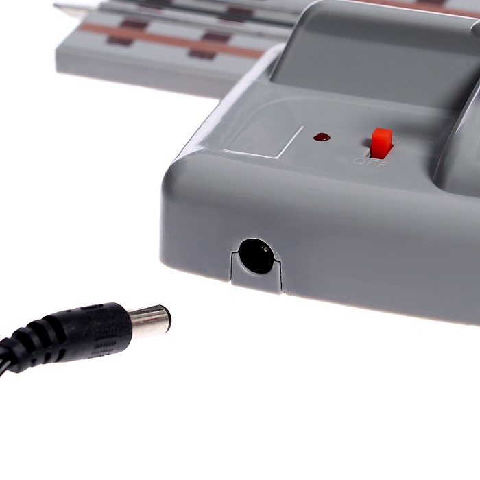 Железная дорога &laquo;Дальнее путешествие&raquo;, работает от сети, протяжённость пути 5,06 м