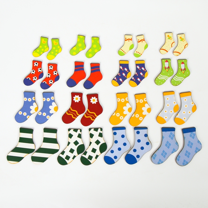 Обучающая игра &laquo;Чьи это носочки?&raquo;