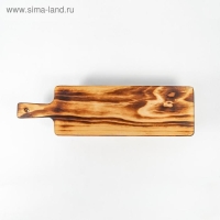 Доска деревянная разделочная, для подачи на ножках из натурального кедра Mаgistrо, 38×10,5×6,5 см, с ручкой, обожжённая Доска деревянная разделочная, для подачи на ножках из натурального кедра Mаgistrо, 38×10,5×6,5 см, с ручкой, обожжённая