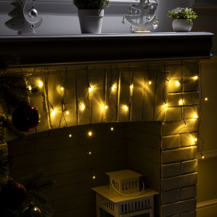 Гирлянда &laquo;Бахрома&raquo; 1.8 х 0.5 м, IP20, тёмная нить, 48 LED, свечение тёплое белое, 8 режимов, 220 В