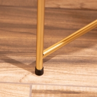 Столик плетёный, 40х40х41 см, цв. золото Столик плетёный, 40х40х41 см, цв. золото