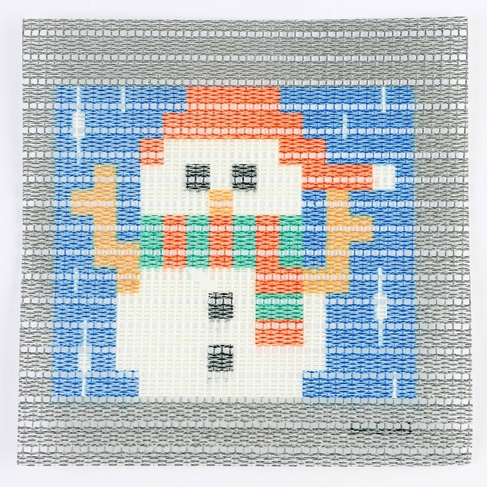 Набор для творчества &laquo;Вышивка на канве. Снеговик&raquo;