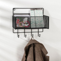 Полка на 4 крючка Доляна &laquo;Кантри&raquo;, 15&times;27&times;24 см, цвет чёрный