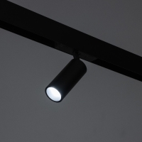 Светильник трековый ULTRA "Акцент" LED 9Вт 3000K-5700К CRI90 черный 4,4х4,4х11,2см Светильник трековый ULTRA "Акцент" LED 9Вт 3000K-5700К CRI90 черный 4,4х4,4х11,2см