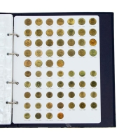Альбом для монет на кольцах 225 х 265 мм, "Монеты СССР регулярного выпуска 1961-1991", обложка ламинированный картон, 6 листов и 6 цветных картонных вставок Альбом для монет на кольцах 225 х 265 мм, "Монеты СССР регулярного выпуска 1961-1991", обложка ламинированный картон, 6 листов и 6 цветных картонных вставок
