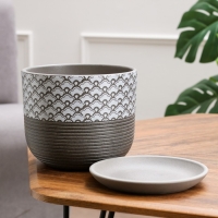 Горшок цветочный "Хоккайдо" серый бук №3 2,79 л Горшок цветочный "Хоккайдо" серый бук №3 2,79 л