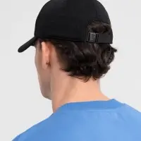 Бейсболка Dogoni, черная