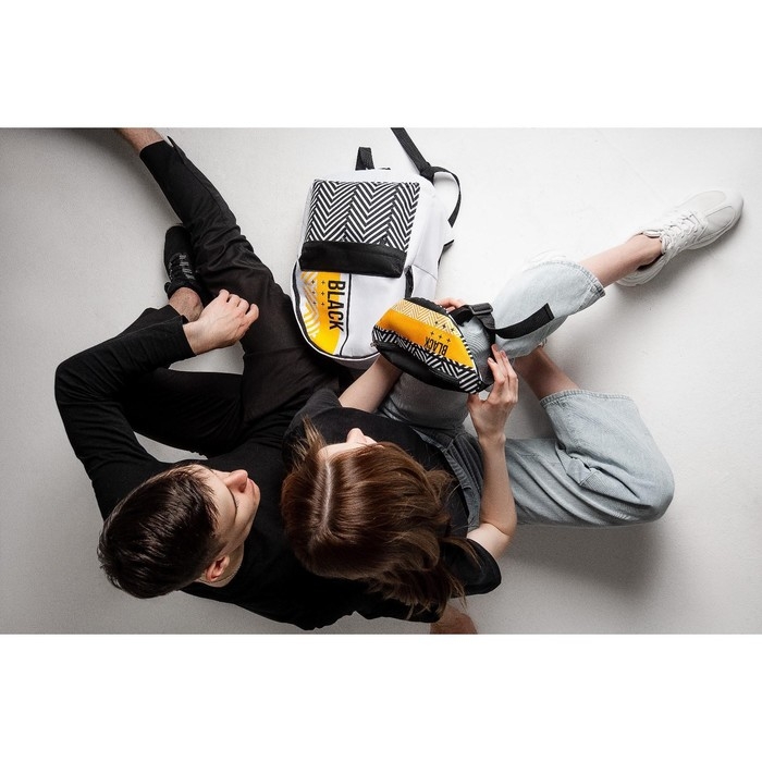 Сумка поясная Black, 32 х 8 х15 см, отд на молнии, наружный карман, цвет чёрный