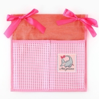 Органайзер для хранения вещей на детскую кроватку 2 отделенияи настольная корзинка «Наша любимая доченька» Органайзер для хранения вещей на детскую кроватку 2 отделенияи настольная корзинка «Наша любимая доченька»