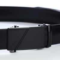 Ремень мужской, Великан, ширина 4 см, пряжка автомат, цвет чёрный Ремень мужской, Великан, ширина 4 см, пряжка автомат, цвет чёрный