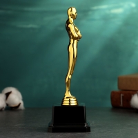 Стела "Оскар" 6х6х19см Стела "Оскар" 6х6х19см