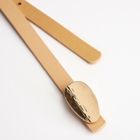 Ремень женский, ширина 1.4 см, пряжка металл, цвет бежевый Ремень женский, ширина 1.4 см, пряжка металл, цвет бежевый