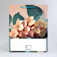 Пакет ламинированный &laquo;Flowers&raquo;, M 26 &times; 32 &times; 10 см