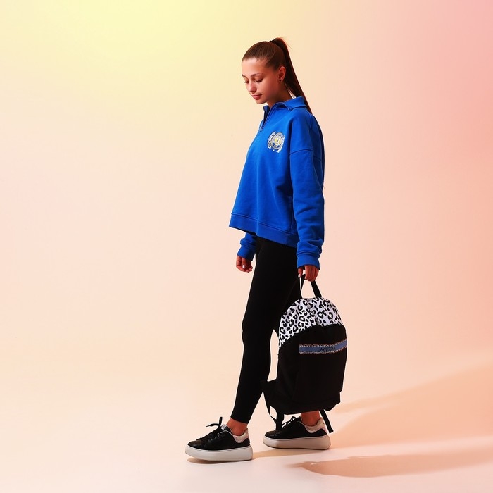 Рюкзак школьный текстильный Awesome, 46х30х10 см, вертикальный карман, цвет чёрный