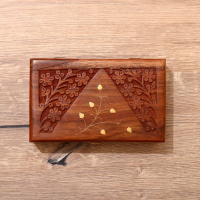 Шкатулка "Листики" дерево 20х13х6 см Шкатулка "Листики" дерево 20х13х6 см