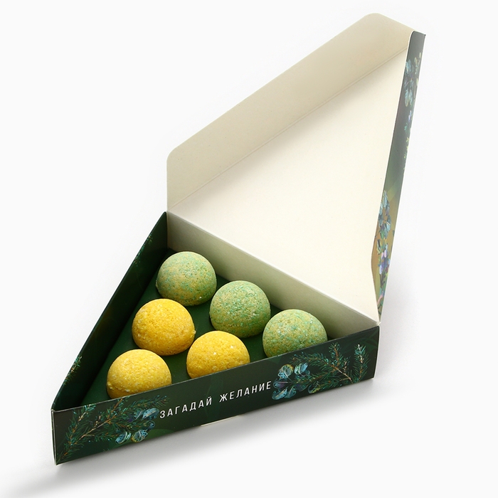 Подарочный набор косметики новогодний &laquo;Яркого праздника!&raquo;, бомбочки для ванны, 6 х 20 г, аромат яблочный пунш, Новый Год