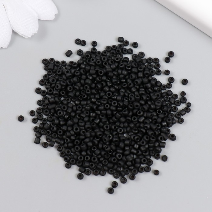 Бисер Бисер "Астра" 11/0, 20 гр (M49черный/непрозр.матовый)