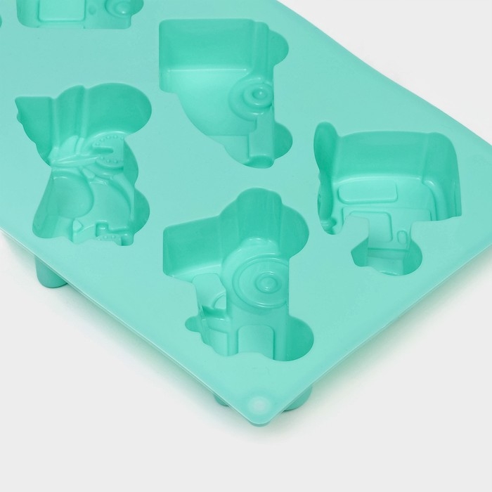 Форма для выпечки Доляна «Транспорт», силикон, 30×17,5 см, 6 ячеек (9×5,5×3,5 см), цвет мятный Форма для выпечки Доляна «Транспорт», силикон, 30×17,5 см, 6 ячеек (9×5,5×3,5 см), цвет мятный