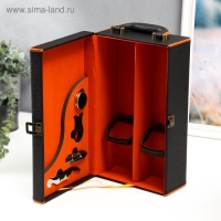 Шкатулка дерево, кожзам для 2 бутылок "Чёрная с оранжевой вставкой" 4 предмета 34,5х20х12 см 51968 Шкатулка дерево, кожзам для 2 бутылок "Чёрная с оранжевой вставкой" 4 предмета 34,5х20х12 см 51968