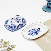 Маслёнка &laquo;Тюльпан&raquo;, 16х10,5х10 см, гжель