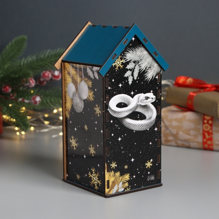 Новогодний чайный домик Новогодний чайный домик "Змея. С НГ" 20х10,5х10 см